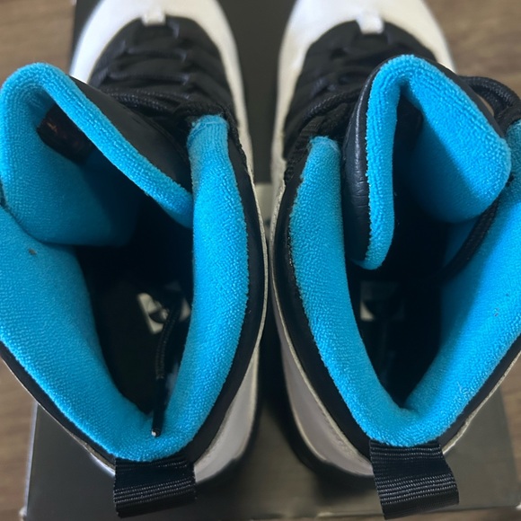 AIR JORDAN 10 RETRO POWDER BLUE - SIZE 6Y - Picture 7 of 10